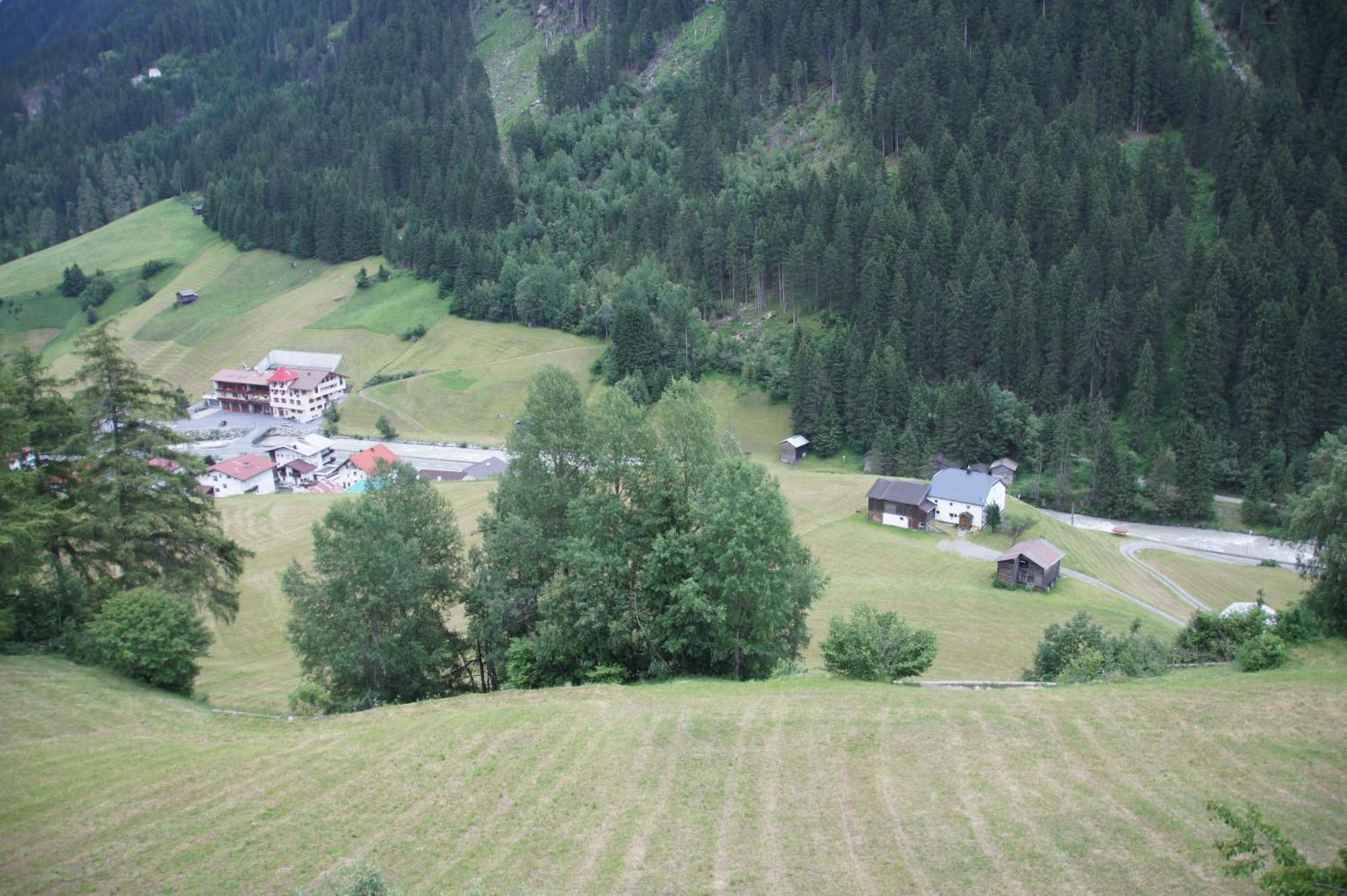 Hotel Apart Garni Dorfblick à Kappl  Extérieur photo